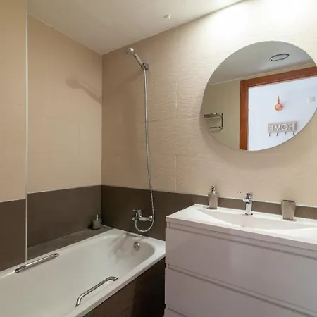 Nicolle * 滨海略雷特