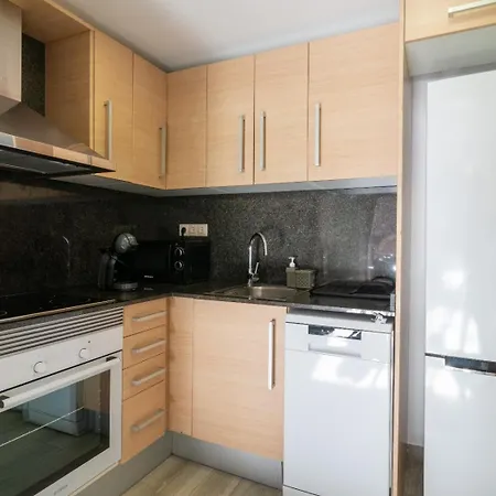 Nicolle 滨海略雷特