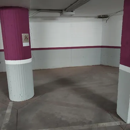 Nicolle 滨海略雷特